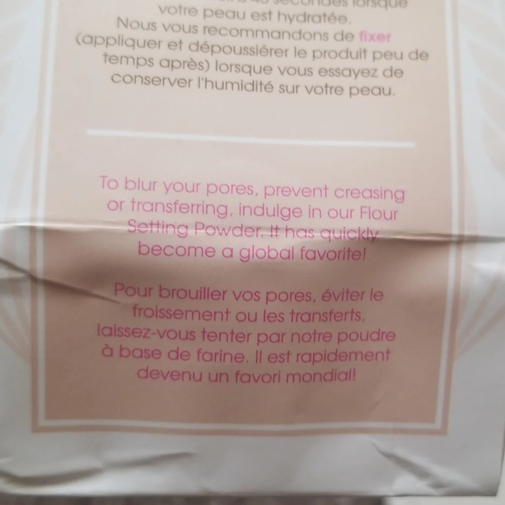 NIB-Beauty Bakerie Flour Setting Powder in Shade Oat (translucent)